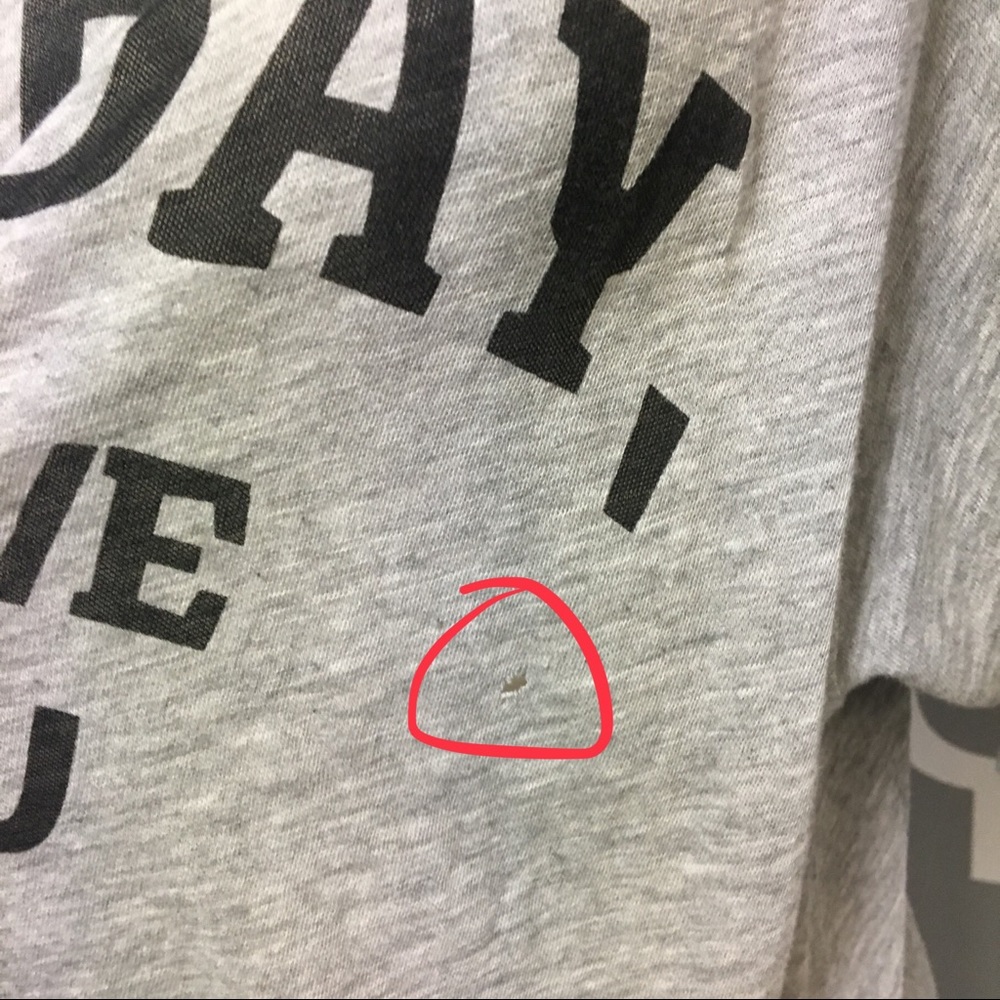 ❌SOLD❌ WILDFOX Sunday, I Love You T Shirt : 10:C - Picture 5 of 8